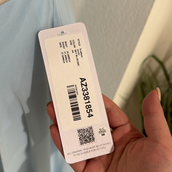 Azazie Evalleen Bridesmaid Dress in Sky Blue - Size 4 NWT - Picture 5 of 6